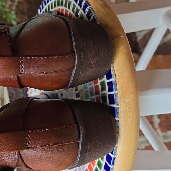 YOUR LAST CHANCE!  Vince Camuto Leather Booties - Picture 5 of 14